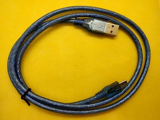 cable_USB-microUSB_1m