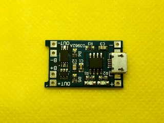 TP4056_1A_lipo_battery_charging_board_micro_USB_with_current-protection