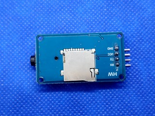 MP3_sound_module_YX5300_microSD_card