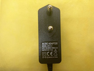 AC-DC_power_adapter_12V_2A