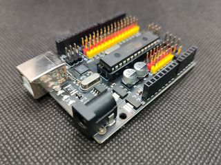 uno_R3_plus_arduino_compatible_board